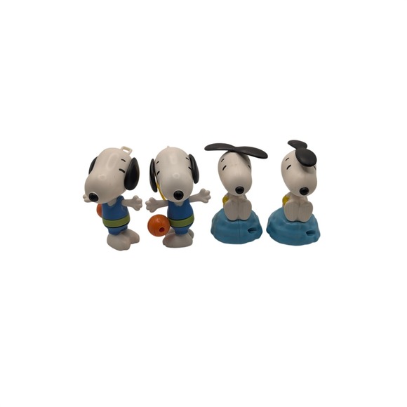 McDonald's Other - McDonalds Toy Multi Peanuts Snoopy 2018 Happy Meal Basketball Propeller